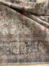 Load image into Gallery viewer, Vintage Turkish 8’ x 10’1”