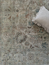 Load image into Gallery viewer, Antique Tabriz Area Rug 7’7” x 9’11”