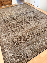 Load image into Gallery viewer, Antique Mahal 8’8” x 12’3”