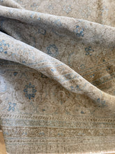 Load image into Gallery viewer, Antique Tabriz 9’10” x 12’8”