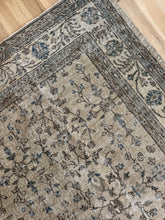 Load image into Gallery viewer, Vintage Turkish 8’1” x 11’5”