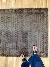 Load image into Gallery viewer, Antique Malayer 3’9” x 5’10”