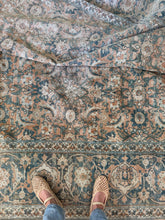 Load image into Gallery viewer, Vintage Tabriz 9’4” x 12’8”