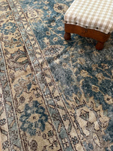 Load image into Gallery viewer, Vintage Oushak 7’1” x 10’5”