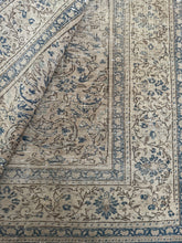 Load image into Gallery viewer, Vintage Kayseri 6’5” x 9’7”