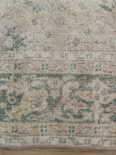 Load image into Gallery viewer, Vintage Turkish 6’7” x 9’9”