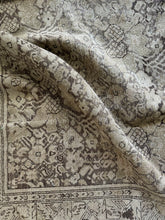 Load image into Gallery viewer, Antique Malayer 4’1” x 5’10”