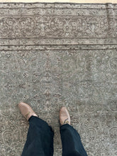 Load image into Gallery viewer, {ON HOLD} Vintage Doroksh 8’10” x 12’