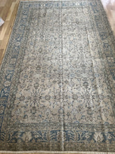 Load image into Gallery viewer, Vintage Turkish 6’4” x 9’9”