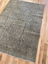 Load image into Gallery viewer, Antique Tabriz 4’6” x 6’2”