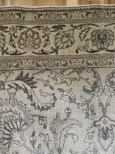 Load image into Gallery viewer, Vintage Tabriz 9’11” x 12’9”