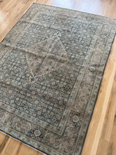 Load image into Gallery viewer, Antique Tabriz 4’9” x 6’3”