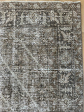 Load image into Gallery viewer, Antique Tabriz 4’2” x 6’1”