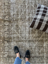 Load image into Gallery viewer, Antique Tabriz 4’2” x 6’1”