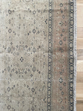 Load image into Gallery viewer, Vintage Kayseri 8’10” x 12’7”