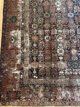 Load image into Gallery viewer, Antique Mahal 10’9” x 10’9”