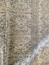 Load image into Gallery viewer, Vintage Kayseri 9’6” x 14’4”