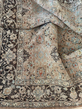Load image into Gallery viewer, Vintage Doroksh 9’9” x 12’11”