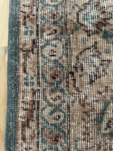 Load image into Gallery viewer, {ON HOLD} Vintage Oushak 8’ x 11’7”