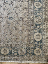 Load image into Gallery viewer, Vintage Turkish 8’6” x 11’4”