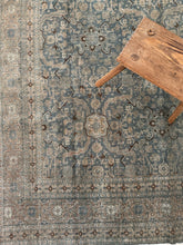 Load image into Gallery viewer, Vintage Tabriz 7’ x 10’3”