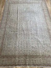 Load image into Gallery viewer, Vintage Kayseri 6’5” x 9’2”