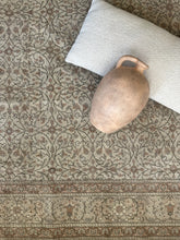 Load image into Gallery viewer, Vintage Kayseri 6’5” x 9’2”