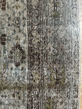 Load image into Gallery viewer, Antique Malayer 4’ x 5’10”