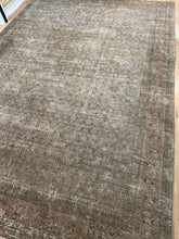 Load image into Gallery viewer, Antique Tabriz 8’1” x 11’7”