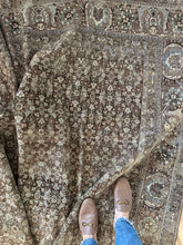 Load image into Gallery viewer, Antique Bidjar 8’2” x 10’10”