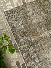Load image into Gallery viewer, Antique Malayer 5’9” x 8’9”