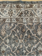 Load image into Gallery viewer, Vintage Turkish 3’10” x 6’7”
