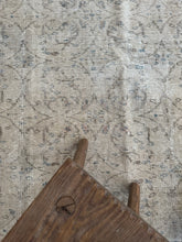 Load image into Gallery viewer, Vintage Turkish 6’6” x 10’5”