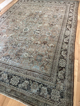 Load image into Gallery viewer, Vintage Mahal 7’8” x 11’