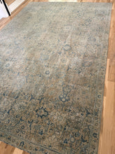 Load image into Gallery viewer, Vintage Tabriz 7’ x 10’6”