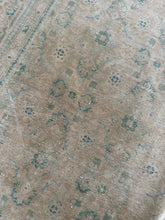 Load image into Gallery viewer, Vintage Mahal 9’7” x 12’3”