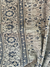 Load image into Gallery viewer, Vintage Kayseri 7’7” x 11’5”