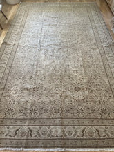 Load image into Gallery viewer, Vintage Kayseri 7’7” x 12’2”