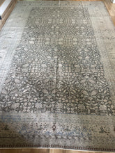 Load image into Gallery viewer, Vintage Kayseri 8’4” x 11’11”