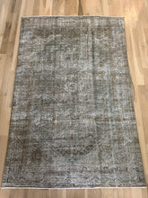 Load image into Gallery viewer, Antique Malayer 4’3” x 6’3”