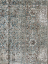 Load image into Gallery viewer, Vintage Tabriz 7’ x 10’5”