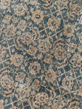 Load image into Gallery viewer, Antique Tabriz 6’5” x 9’11”