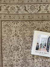 Load image into Gallery viewer, Vintage Kayseri 7’7” x 12’2”