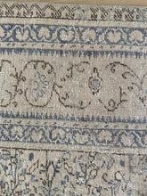 Load image into Gallery viewer, Vintage Kayseri 8’ x 11’11”