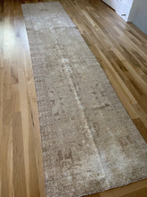 Load image into Gallery viewer, Vintage Runner 2’9”x 12’1”