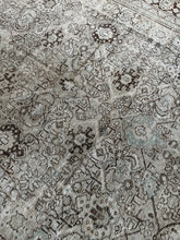 Load image into Gallery viewer, Antique Mahal 7’4” x 11’