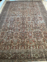 Load image into Gallery viewer, Antique Mahal 8’1” x 11’11”