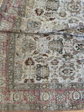 Load image into Gallery viewer, Antique Veramin 6’9” x 9’6”