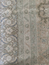 Load image into Gallery viewer, Vintage Tabriz 9’2” x 12’1”