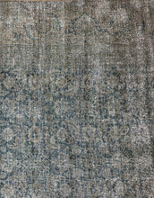 Load image into Gallery viewer, Antique Tabriz 10’9” x 15’2”